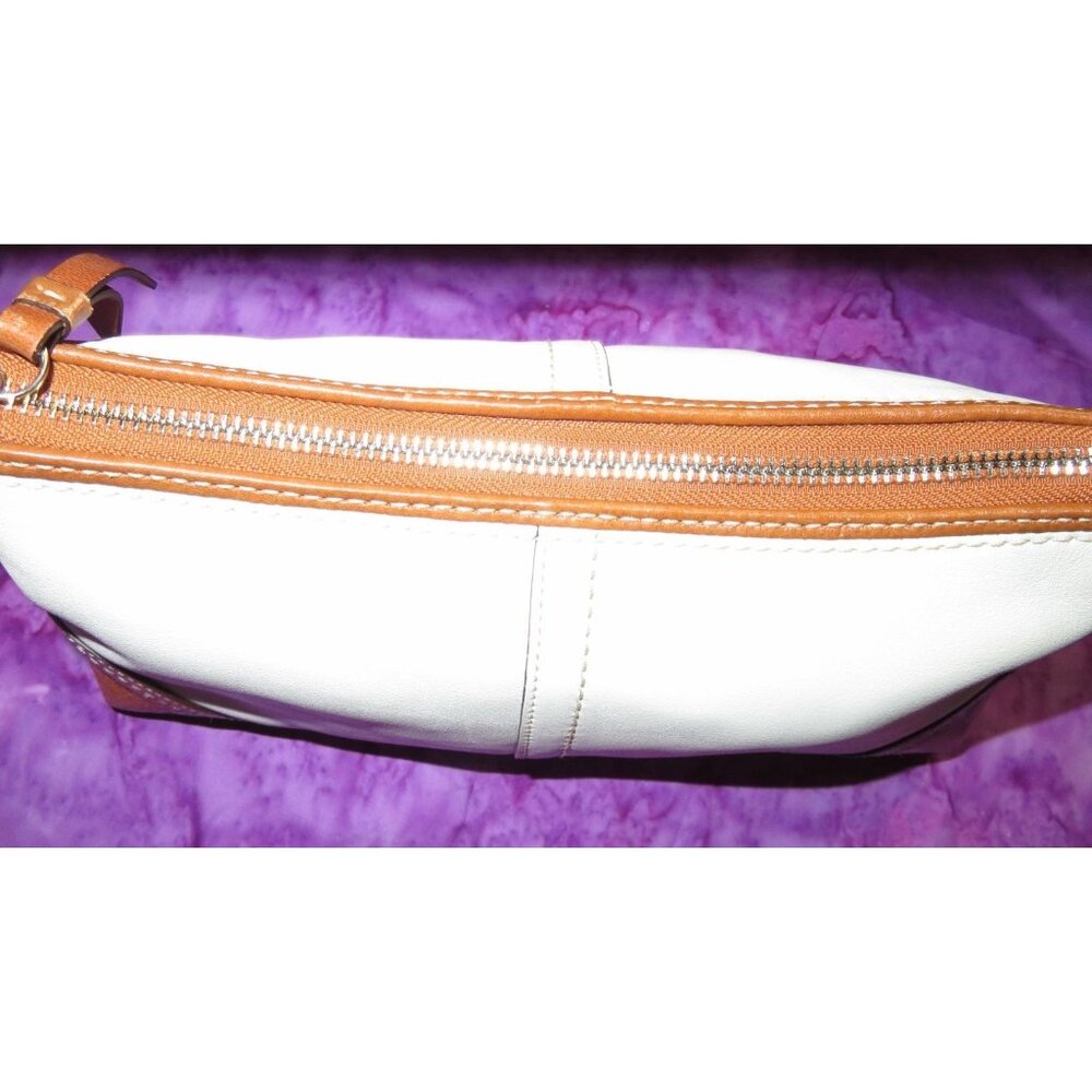 Coach 2007 Hamptons Cream & Tan Leather Demi Bag Baguette - Picture 12 of 13